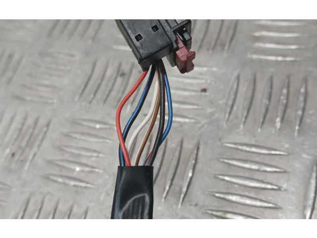 Зеркало электрическое        Volkswagen Golf Plus  2005 - 2013 года   