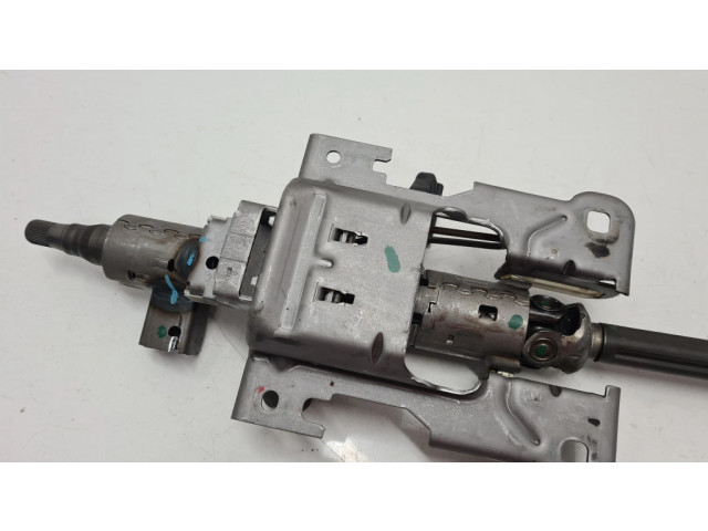 Крестовидная связь оси рулевого колеса