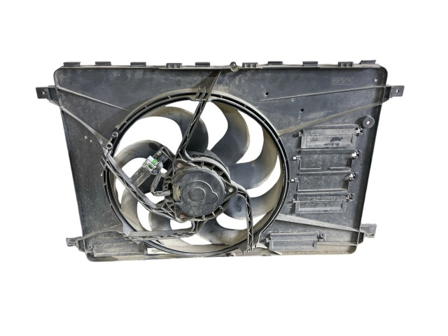 Вентилятор радиатора     31305135, P31305135    Volvo V70 
