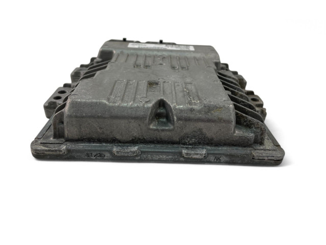 Блок управления двигателем Блок управления 31355792 Volvo V70