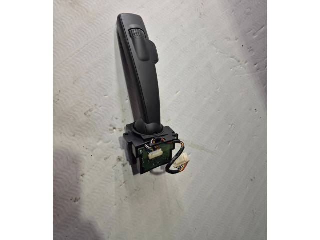 Ручка стеклоочистителей 31264169   Volvo V70