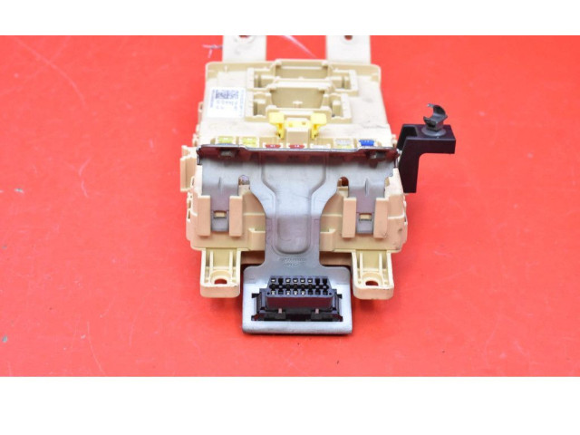 Pojistková skříňka 91950-H8570, 91950-H8570 Audi Cabriolet B3 8G 2017