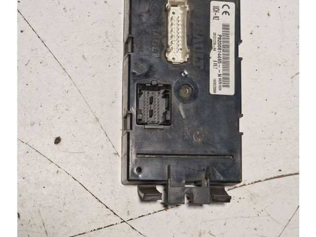 Блок комфорта 281212780A, P8200814465   Renault Trafic II (X83)   