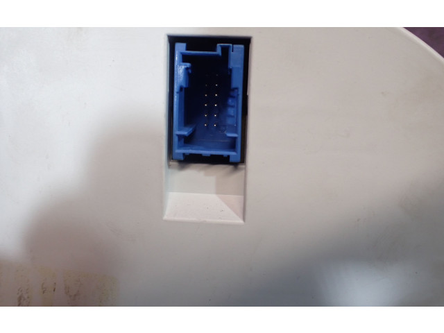 Панель приборов Fiat Albea