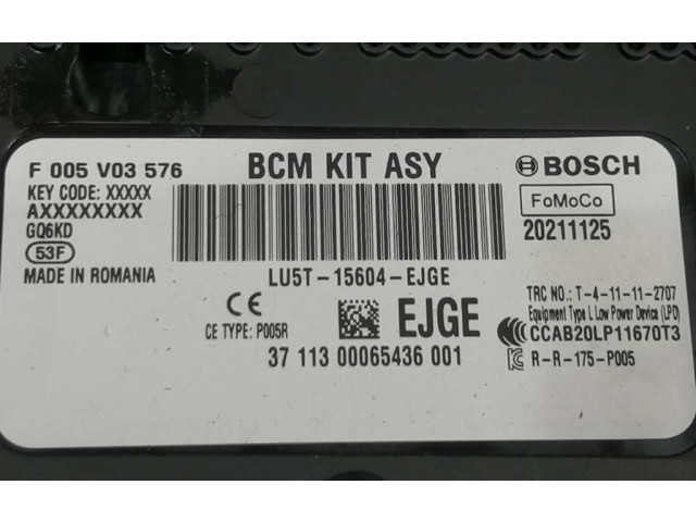 Блок предохранителей LU5T15604EJGE, F005V03576   Ford Focus    