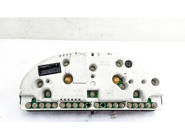 Přístrojová deska Mercedes-Benz ML W163 2003 A1635407611, 3093200147850