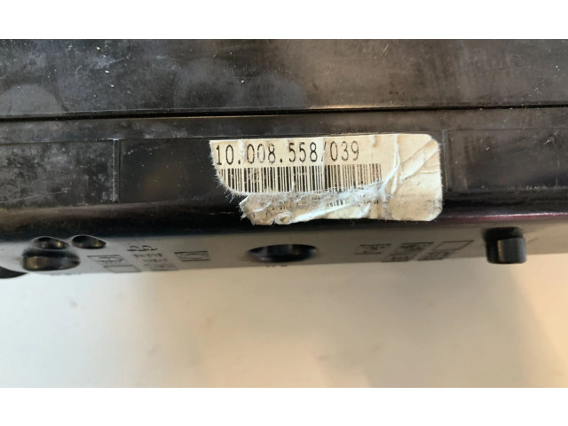 Přístrojová deska Mercedes-Benz C W202 1994 88311224, 2025404911