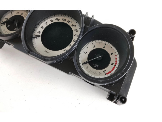 Přístrojová deska  Mercedes-Benz CLS C218 X218 2011 A2189006601, 2189013800  