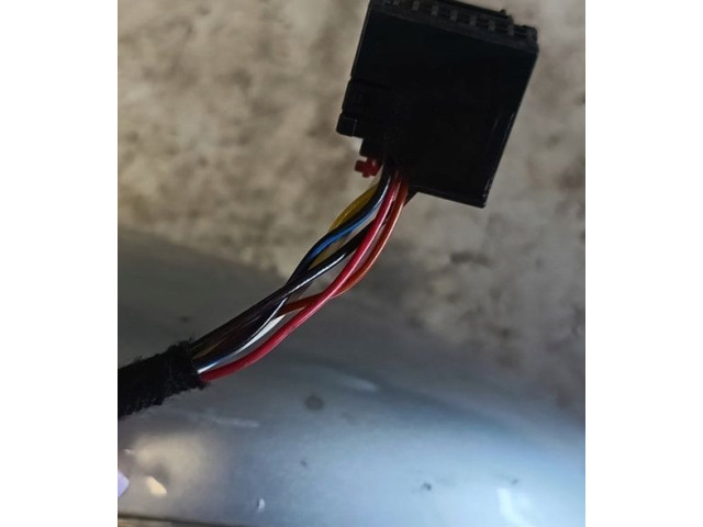 Зеркало электрическое        Volkswagen Touran I  2003 - 2010 года   