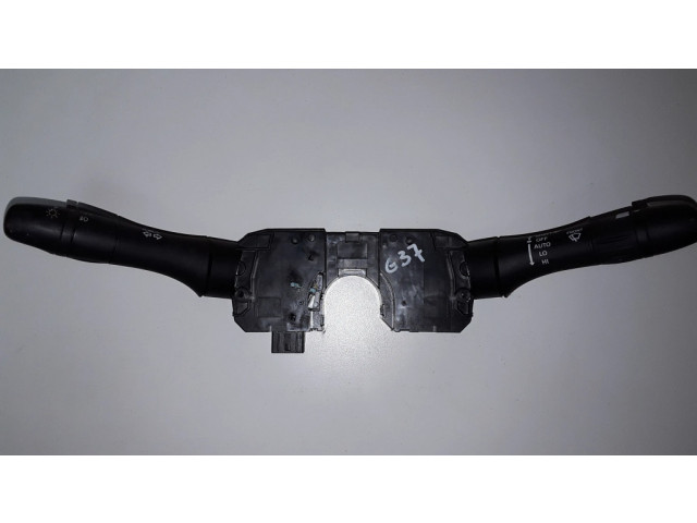 Ручка поворотов/ фонарей