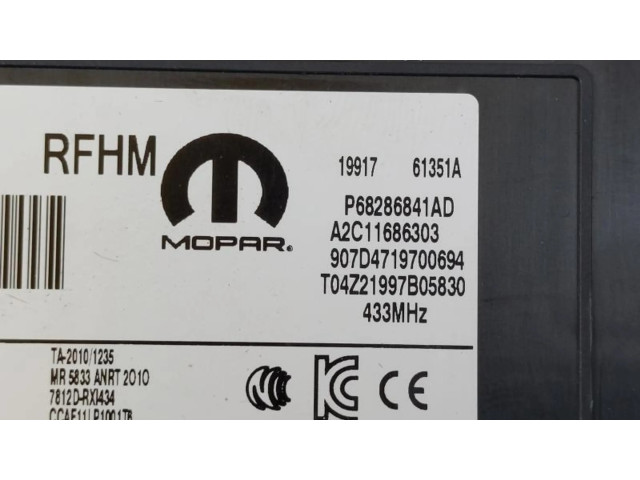 Блок управления двигателя P68286841AD Jeep Compass