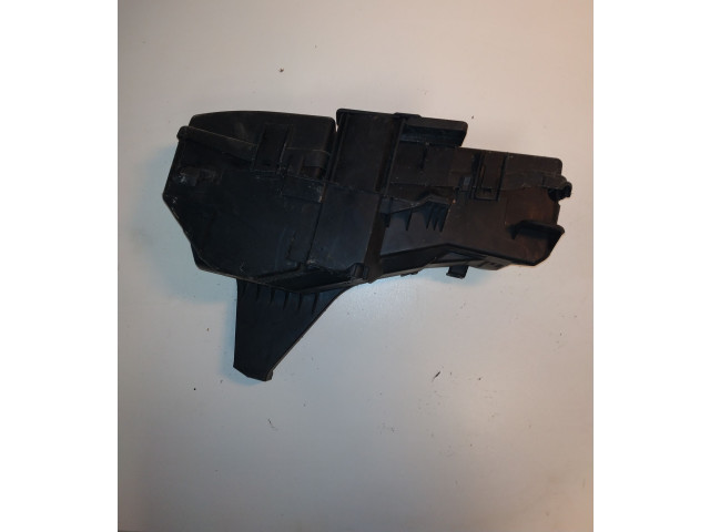 Блок предохранителей 9494210 Volvo V70