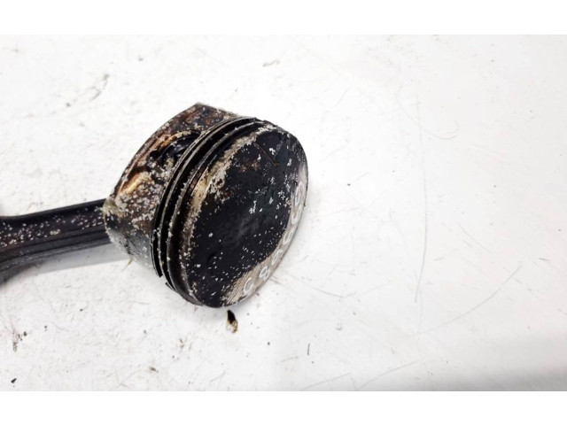  Поршень с шатуном    Audi A6 S6 C5 4B  