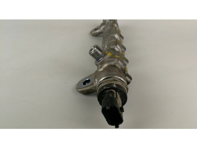 Топливная рампа 55215208, 0445214192 Alfa Romeo Giulietta 2.0