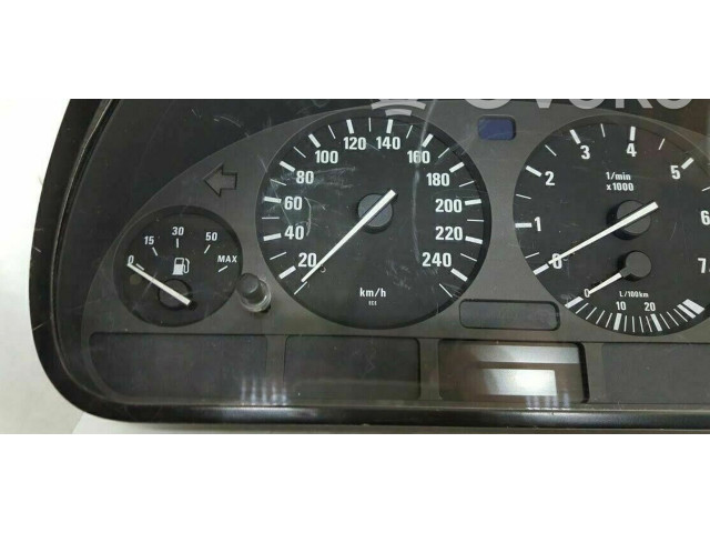 Přístrojová deska BMW 5 E39 1996 62118381198