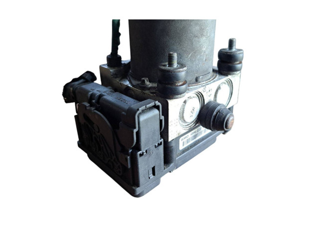 Блок АБС 0265231583, 13182319   Opel  Combo C  2001 - 2011 года