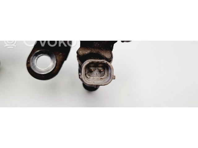 Комплект форсунок MR988977 Mitsubishi Colt для бензинового двигателя 1.1