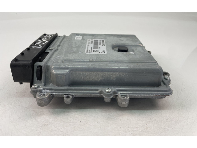 Блок управления двигателем Блок управления P31303388, 0281015286   Volvo S60