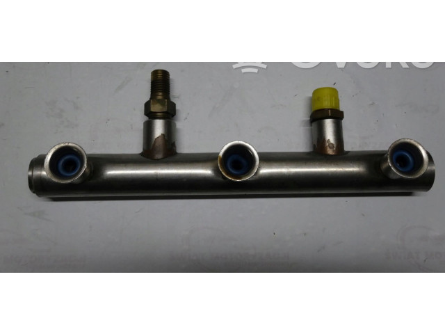 Vstřikovací lišta 06E130090C Audi A3 S3 8P BDB