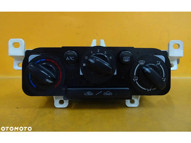 Блок управления климат-контролем    Mazda 323 F