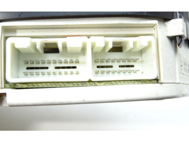 Панель приборов 157510-7500 Mazda MPV II LW