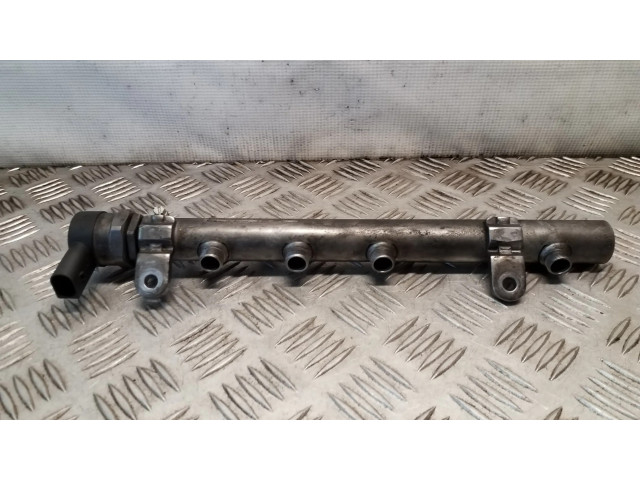 Топливная рампа A6420700495, A6110780449 Jeep Grand Cherokee (WK) 3.0