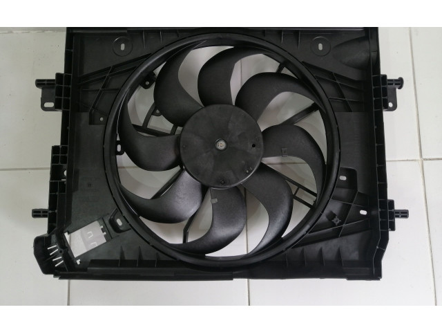 Вентилятор радиатора Dacia Sandero