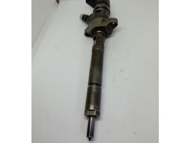Форсунка 0445110239    Peugeot Expert  9HU (DV6UTED4) 