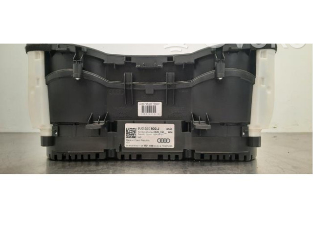 Панель приборов 8U0920930J Audi Q3 8U