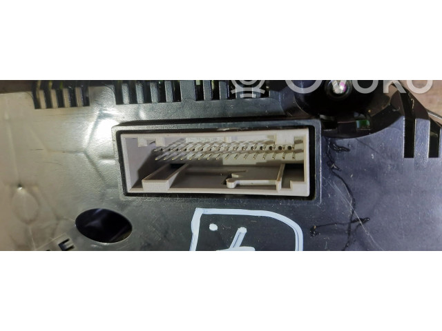 Панель приборов 8R0920900 Audi Q5 SQ5