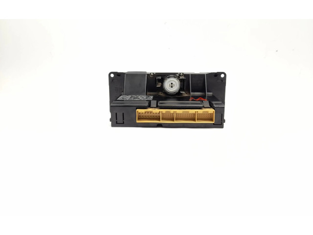 Блок управления климат-контролем    Audi TT Mk1