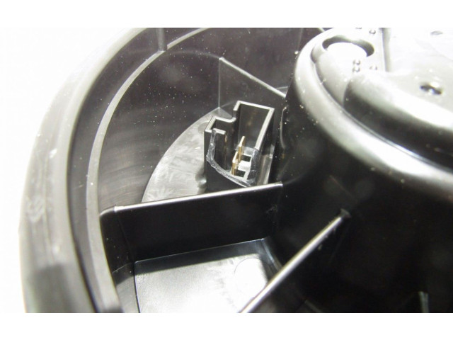 Вентилятор печки    2727000810   Daihatsu Cuore