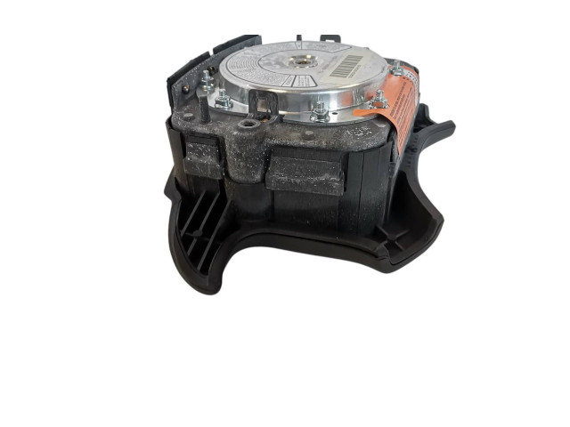 Подушка безопасности водителя 9206137   Volvo S70  V70  V70 XC