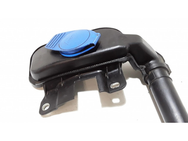 Бачок оконной жидкости