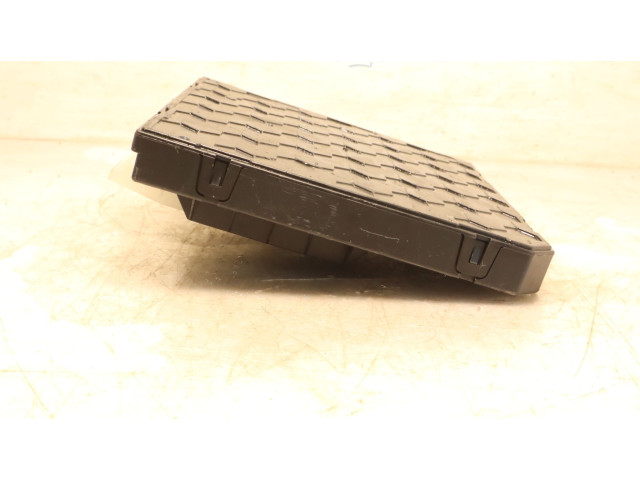 Блок комфорта Skoda Octavia Mk3 (5E)