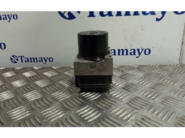 Блок АБС 6R0614117F, 6R0907379J Skoda Fabia Mk2 (5J) 2007 - 2014 года