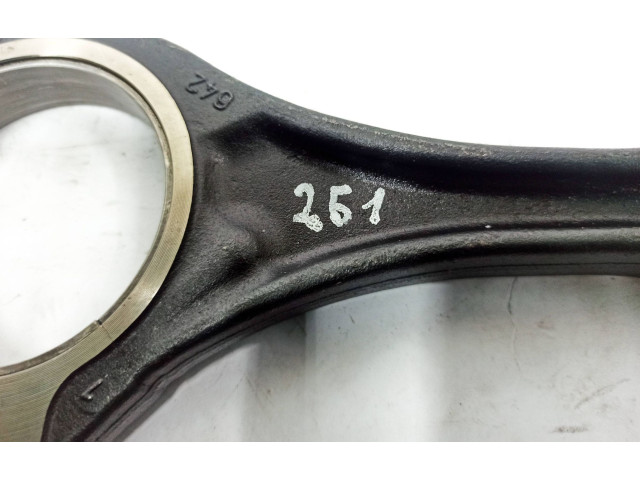 Ojnice Mercedes-Benz R W251