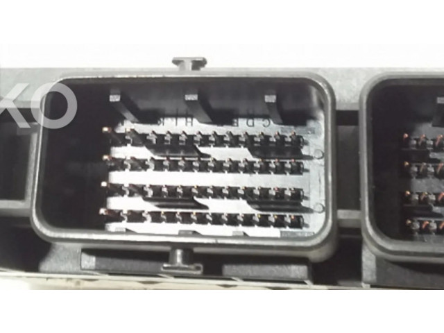 Блок управления двигателя 0281011863, 9661377280   Citroen C4 I