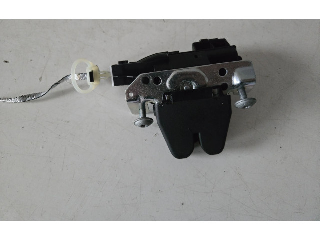 Zámek zadních dveří A0997501800 Mercedes-Benz E W213 2018