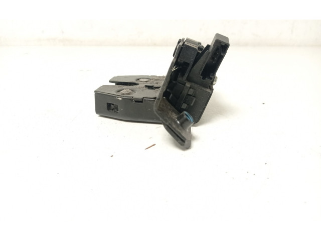 Замок багажника 13587640 Chevrolet Trax - года