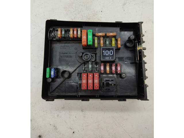 Pojistková skříňka 1K0937125A, 1K0937125 Volkswagen Tiguan 2008