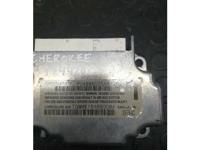 Блок подушек безопасности P04896005AA Jeep Cherokee