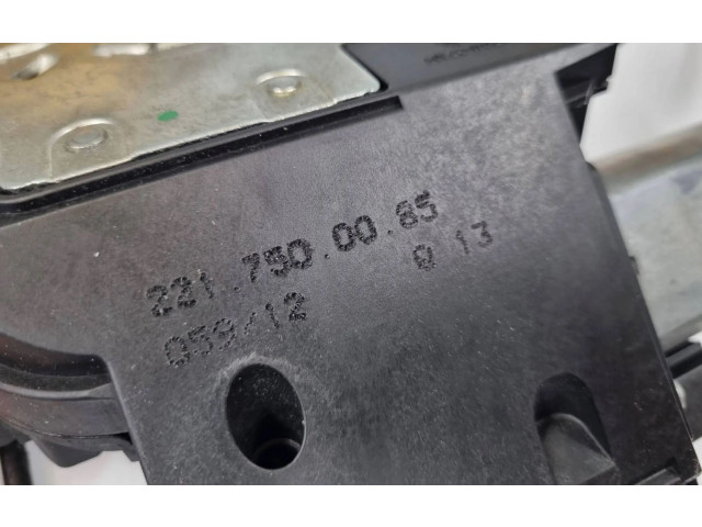 Замок багажника 2217500085    Mercedes-Benz S W221 2005 - 2013 года