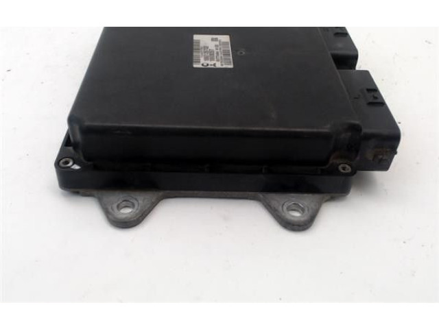 Блок управления двигателя 1860B013, 1860B357 Mitsubishi Colt