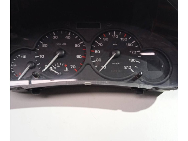 Přístrojová deska  Citroen Berlingo 1999 000822002  