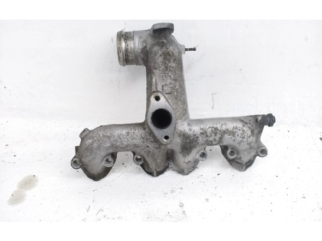 Поршень Всасывающий коллектор  028129713J  Volkswagen PASSAT B4  