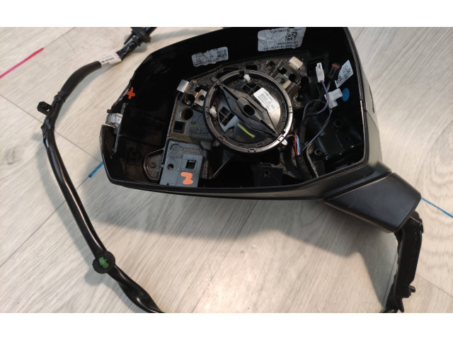 Зеркало электрическое Audi Q5 SQ5 2017 - года