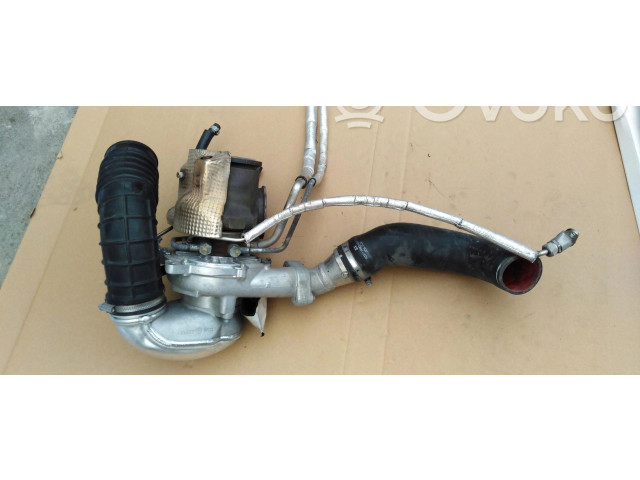 Turbodmychadlo Турбина 796484   Ferrari F8 Spider   