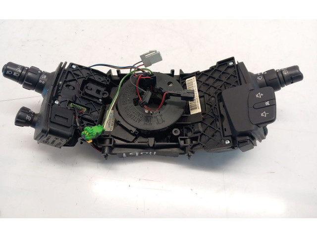 Ручка стеклоочистителей 820012772804 Renault Scenic II - Grand scenic II