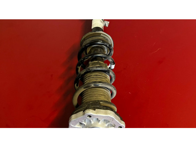 Задний амортизатор с пружиной